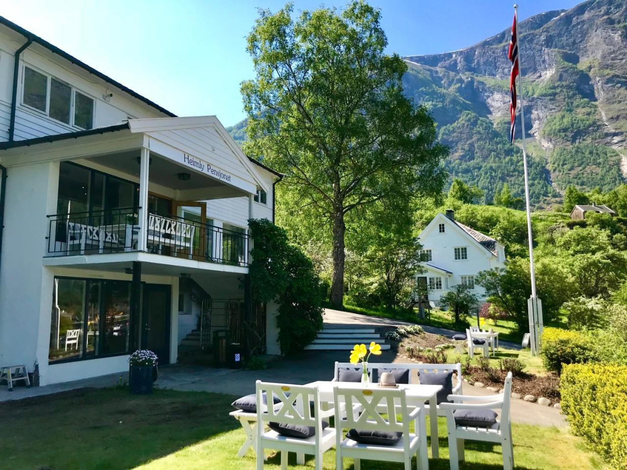 Heimly Pensjonat Flam Exterior photo